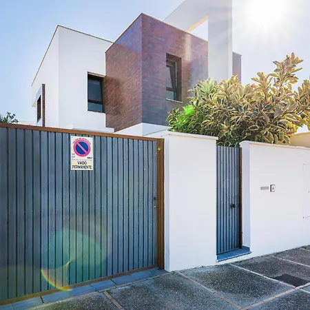 Nyaraló Gorgeous In Conil de la Frontera