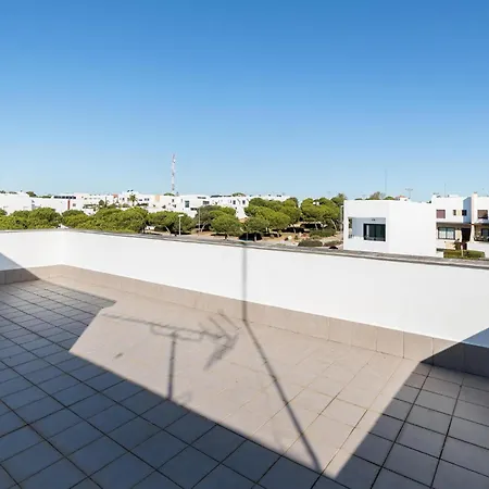 4 Bedroom Lovely In Conil De La Frontera