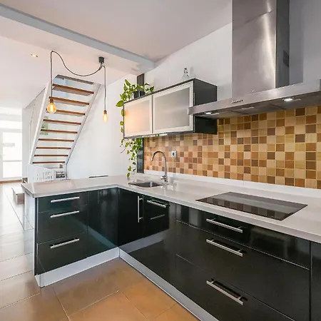 4 Bedroom Lovely In Conil De La Frontera