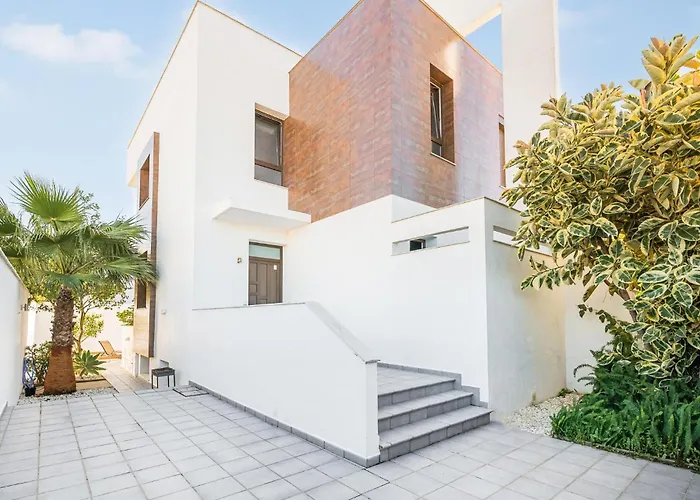 Gorgeous In Semesterbostad